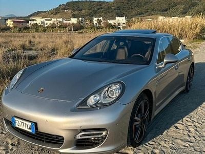 Usata Porsche Panamera Turbo 500 CV (367 kW) 2010 Grigio Berlina