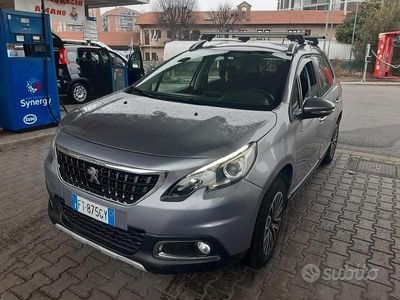 Usata Peugeot 2008 Allure 82 CV (60 kW) 2018 Grigio SUV