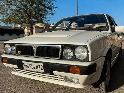 Usata Lancia Delta 132 CV (97 kW) 1991 Utilitaria