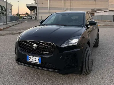 Usata Jaguar E-Pace R-Dynamic 163 CV (119 kW) 2023 Nero SUV