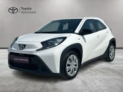 Usata Toyota Aygo X Active 72 CV (52 kW) 2023 Bianco SUV