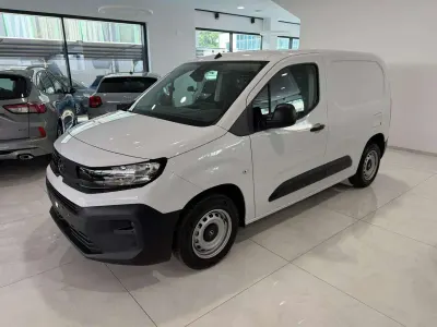 Nuova Opel Combo S 102 CV (75 kW) 2025 Bianco Monovolume