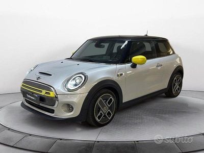White silver Usata 2020 Mini Cooper SE Utilitaria | 11.950 €