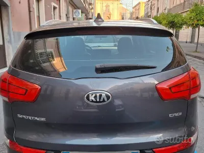 Usata Kia Sportage 112 CV (82 kW) 2015 Grigio SUV