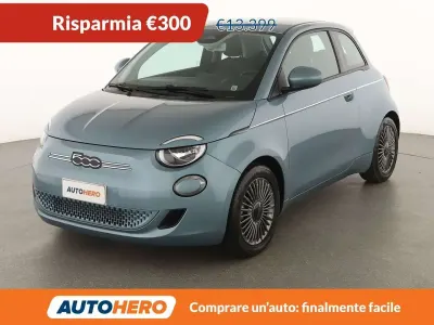 Usata Fiat 500e Icon 42 kW (58 CV) 2022 Blu/azzurro Utilitaria