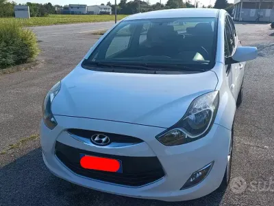 Usata Hyundai ix20 90 CV (66 kW) 2011 Bianco Utilitaria
