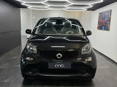 Usata Smart ForTwo Cabrio Passion 90 CV (66 kW) 2017 Nero Cabrio
