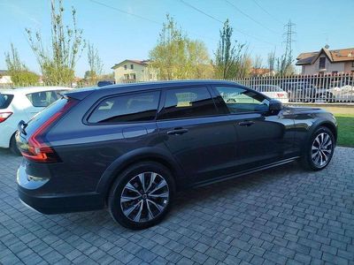 Usata Volvo V90 CC Plus 197 CV (144 kW) 2024 Grigio Station wagon