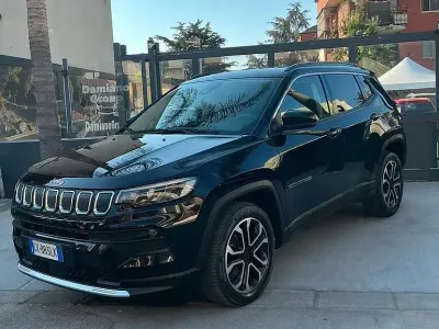Usata Jeep Compass Limited 131 CV (96 kW) 2022 Nero SUV