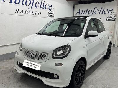 Usata Smart ForFour Brabus 71 CV (52 kW) 2019 Bianco Utilitaria