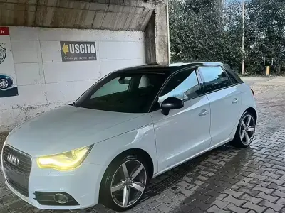 Usata Audi A1 90 CV (66 kW) 2014 Bianco Utilitaria