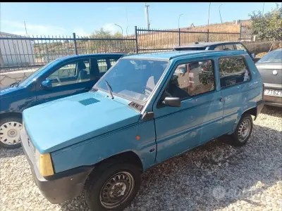 Usata Fiat 750 34 CV (25 kW) 1989 Berlina
