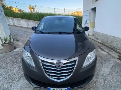 Usata Lancia Ypsilon S 95 CV (69 kW) 2012 Grigio Utilitaria