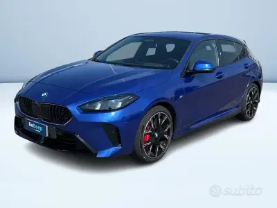 Usata BMW 118 M Sport 150 CV (110 kW) 2025 Blu metallizzato Utilitaria