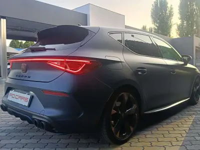 Usata Cupra Leon 190 CV (139 kW) 2023 Blu/azzurro Berlina