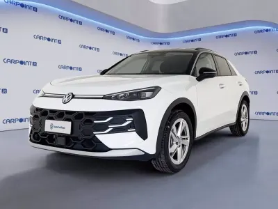 Nuova VW T-Roc Life 150 CV (110 kW) 2026 Pure white nero SUV