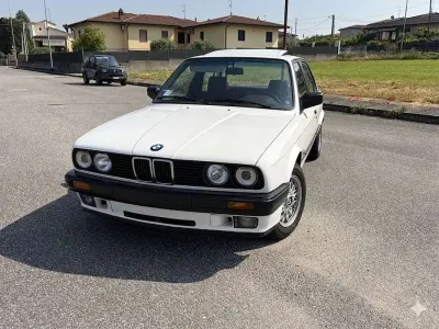 Usata BMW 318 116 CV (85 kW) 1988 Berlina