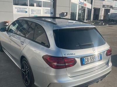 Usata Mercedes C220 194 CV (142 kW) 2019 Grigio Station wagon
