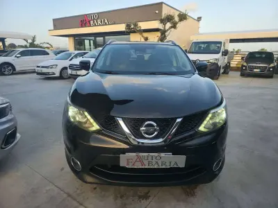 Usata Nissan Qashqai Tekna 131 CV (96 kW) 2015 Nero SUV