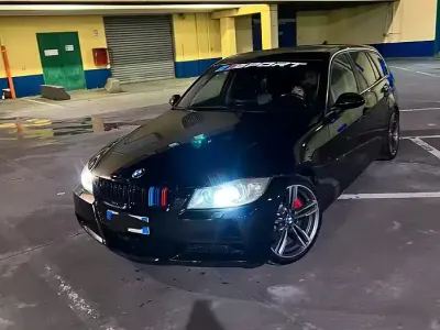 Begagnad BMW 330 Efficient Dynamics 231 HK (169 kW) 2007 Kombi