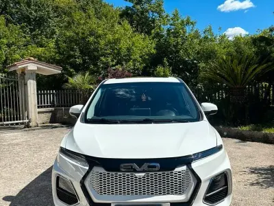 Usata EVO Evo 4 114 CV (83 kW) 2023 SUV