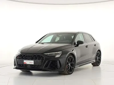 Usata Audi RS3 400 CV (294 kW) 2022 Nero mito metallizzato Berlina