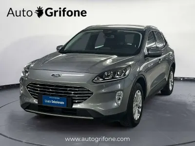 Usata Ford Kuga Titanium 224 CV (164 kW) 2022 Grigio SUV