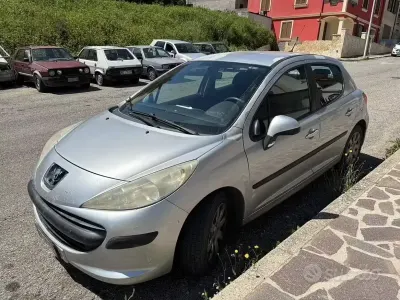 Usata Peugeot 207 68 CV (50 kW) 2007 Berlina