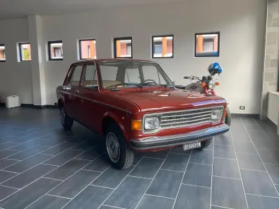 Usata Fiat 128 67 CV (49 kW) 1975 Arancione Berlina