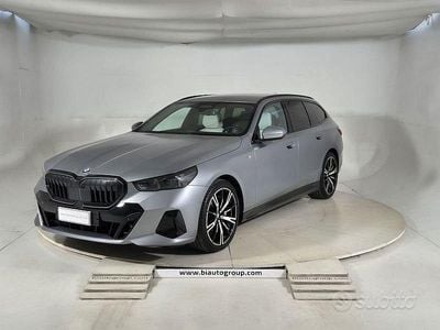 Usata BMW 540 2024 Grigio Station wagon