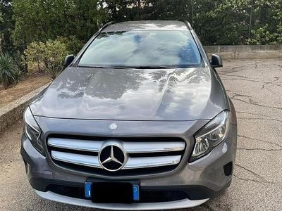 Usata Mercedes GLA200 136 CV (100 kW) 2015 Grigio SUV