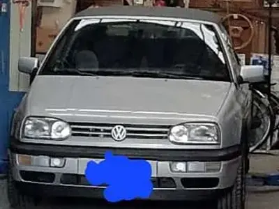 Begagnad VW Golf Cabriolet 101 HK (74 kW) 1995 Cab