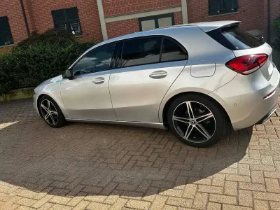 Usata Mercedes A180 Edition 116 CV (85 kW) 2022 Argento Berlina