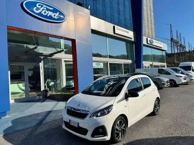 Usata Peugeot 108 Allure 72 CV (52 kW) 2022 Bianco Utilitaria