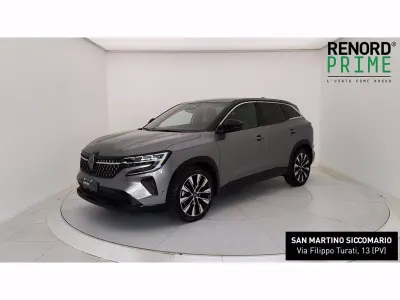 Usata Renault Austral Techno 200 CV (147 kW) 2024 Grigio SUV