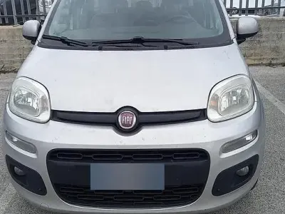 Usata Fiat Panda Lounge 75 CV (55 kW) 2014 Grigio Utilitaria