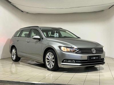 Usata VW Passat Business 150 CV (110 kW) 2016 Grigio Station wagon