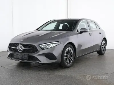 Usata Mercedes A180 Progressive 136 CV (100 kW) 2025 Grigio Berlina