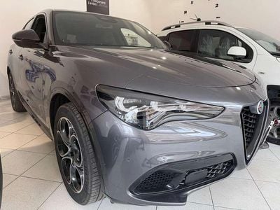 Usata Alfa Romeo Stelvio Veloce 209 CV (153 kW) 2024 Grigio SUV