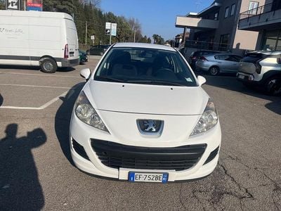 Usata Peugeot 207 70 CV (51 kW) 2011 Bianco