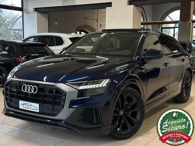 Usata Audi Q8 S-Line 286 CV (210 kW) 2021 Blu SUV