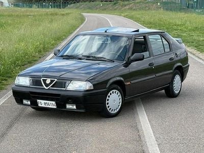 Usata Alfa Romeo 33 88 CV (64 kW) 1992 Grigio Berlina