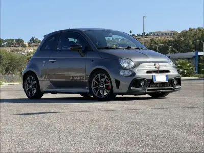 Usata Abarth 595 145 CV (106 kW) 2018 Grigio Utilitaria