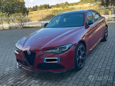 Usata Alfa Romeo Giulia Tech Edition 190 CV (139 kW) 2019 Rosso Berlina