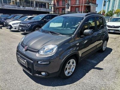 Usata Fiat Panda Red 70 CV (51 kW) 2023 Grigio scuro Utilitaria
