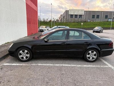 Usata Mercedes E270 2002 Nero Berlina
