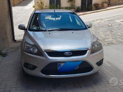 Usata Ford Focus 109 CV (80 kW) 2009 Grigio Berlina
