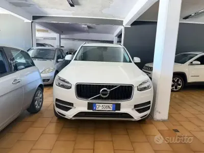 Usata Volvo XC90 Core 235 CV (172 kW) 2018 Bianco SUV