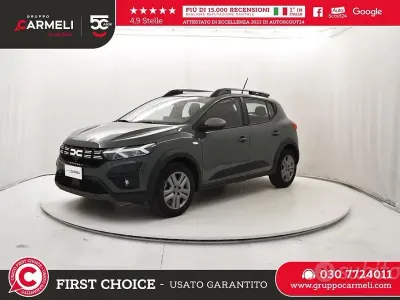 Usata Dacia Sandero Expression 101 CV (74 kW) 2023 Verde Berlina