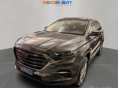 Nuova SWM G01 139 CV (102 kW) 2026 Grigio SUV